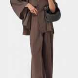 Eli Compleu oversized cu top cu decolteu în V și pantaloni drepți