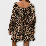 Catarina - Rochie scurtă cu model de leopard