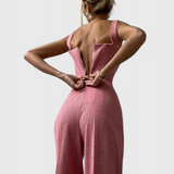 Costumul de pantaloni Evena pentru încredere și eleganță