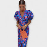 Vanessa - Rochie elegantă cu decolteu în V