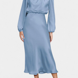 Rochie Maxi Cecila cu Guler Înalt și Detalii Florale