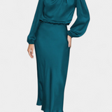 Rochie Maxi Cecila cu Guler Înalt și Detalii Florale
