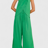 Compleu Bernadino Lino cu Pantaloni Evazați și Decupaje Frontale